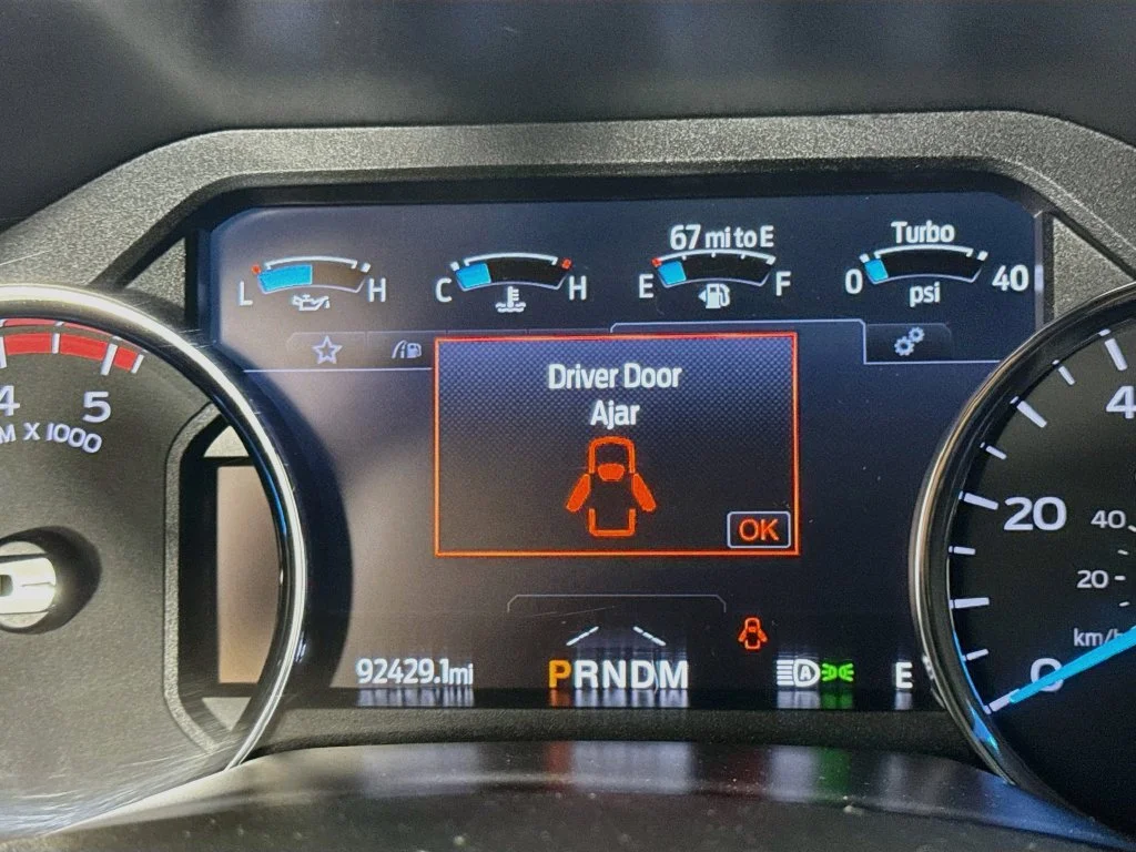 Used 2021 White Metallic Ford Platinum image 14