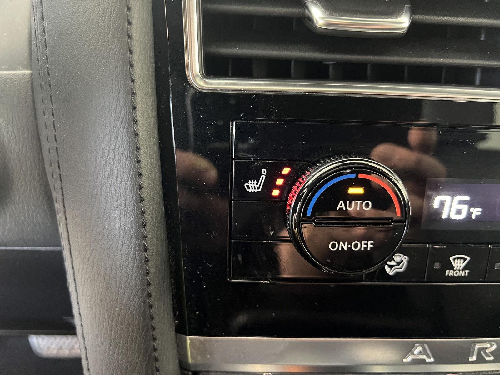 Used 2023 Gun Metallic Nissan SL image 25