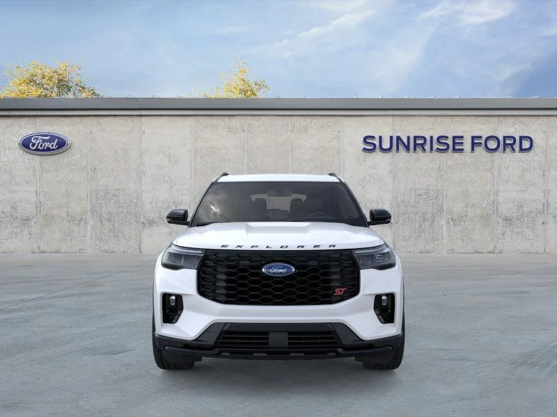 New 2026 Star White Metallic Tri-Coat Ford ST image 6