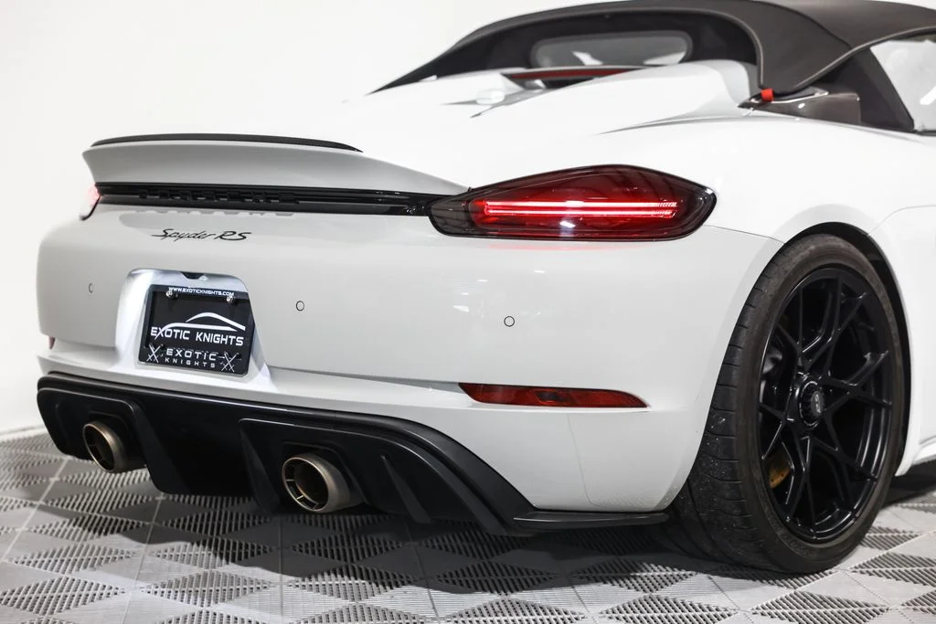 2024 Porsche 718 Spyder RS - Photo 8