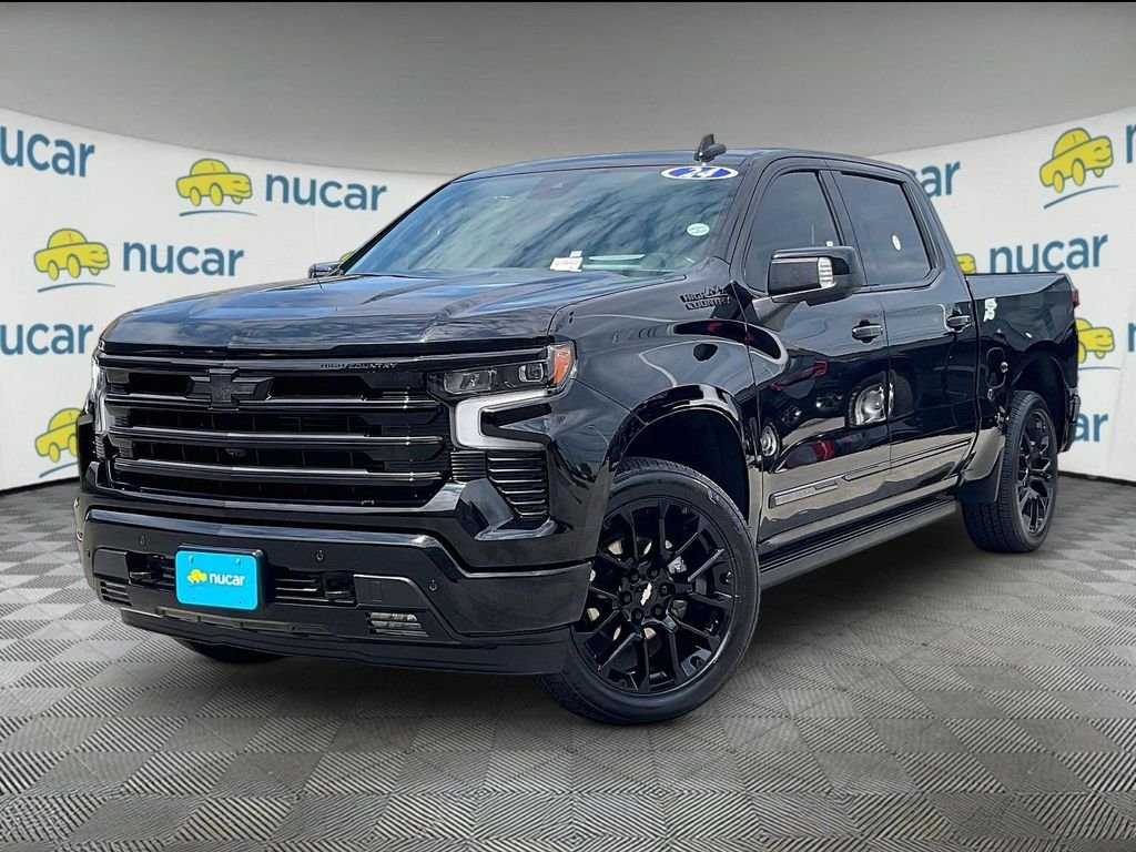 Used 2024 Black Chevrolet High Country image 3