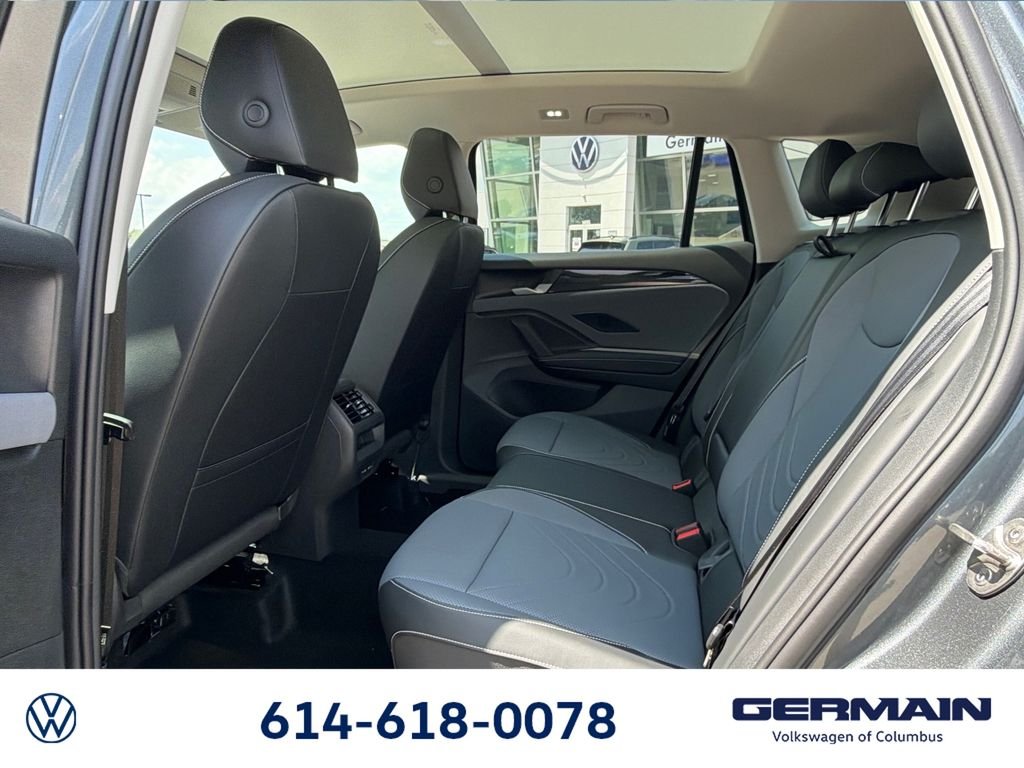 New 2026 Platinum Gray Metallic Volkswagen 2.0T SE image 12