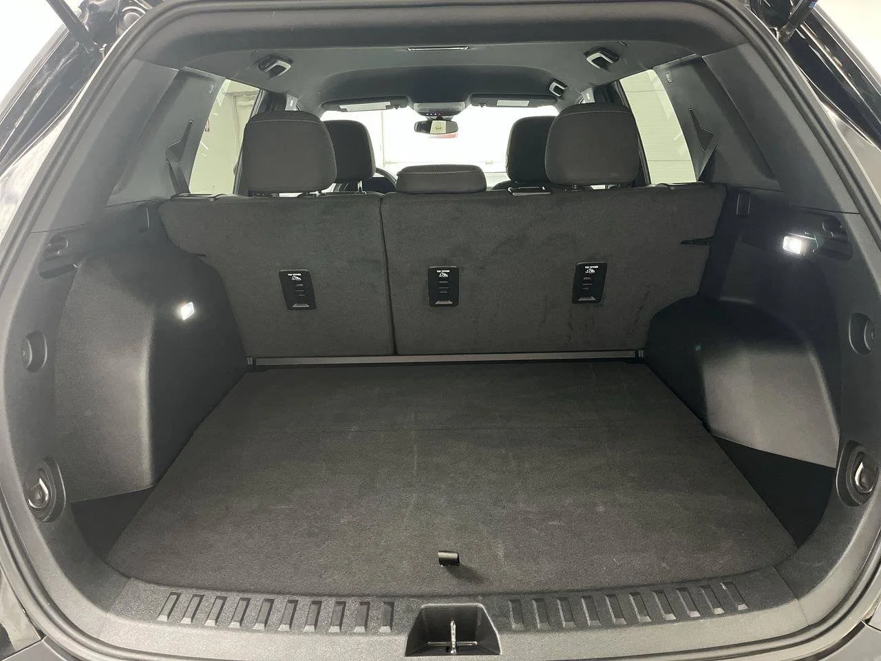 2026 Chevrolet Equinox LT - Photo 28