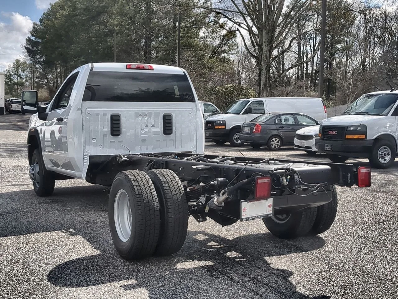 New 2026 Summit White GMC Pro image 6