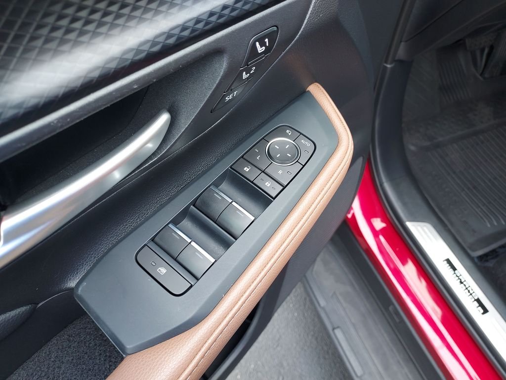 Used 2025 Red Toyota MAX Platinum image 11