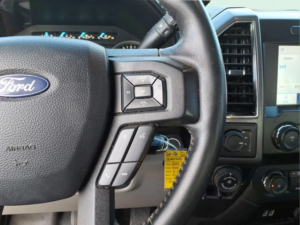 Used 2019 Blue Ford XLT image 20