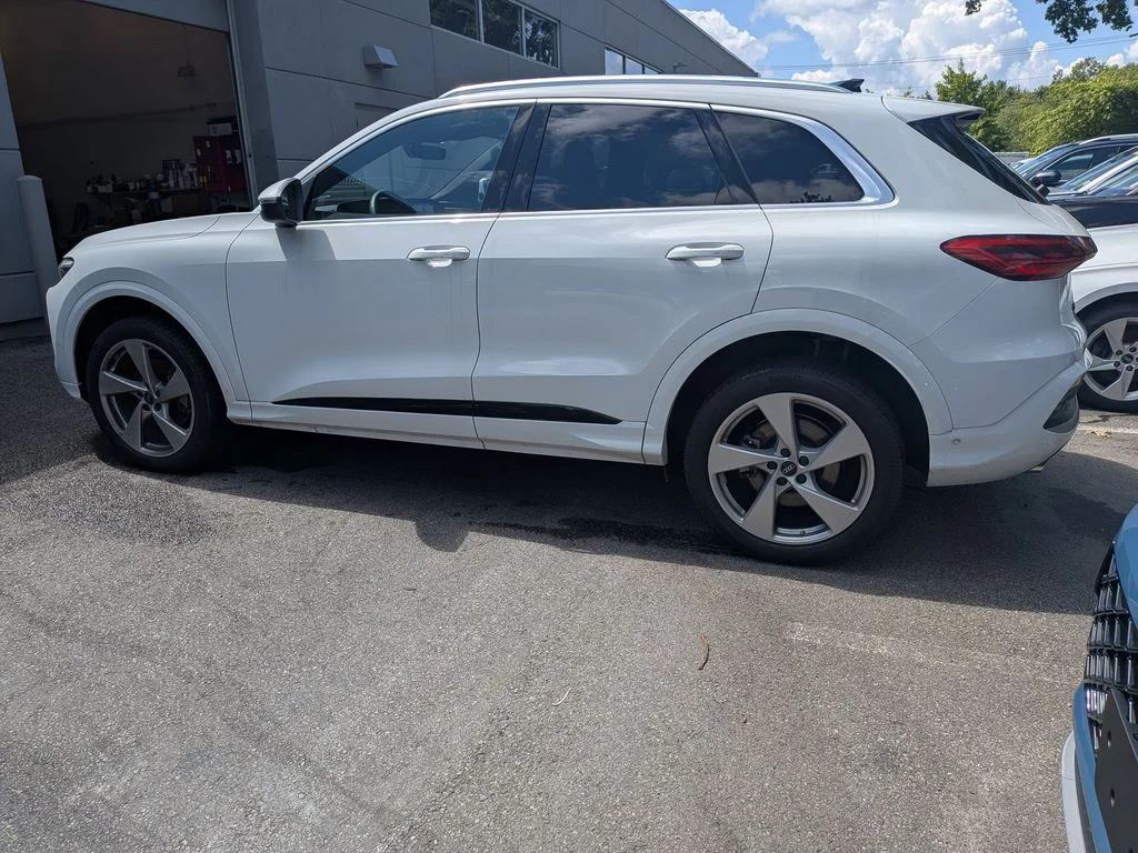 Used 2025 White Audi 2.0T Premium Plus image 5