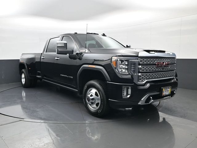 Used 2022 Black GMC Denali image 3