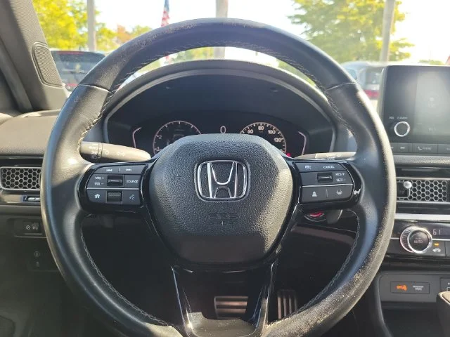 Used 2024  Honda Sport image 19