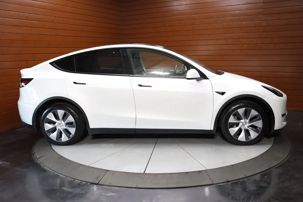 Used 2023 Pearl White Multi-Coat Tesla Long Range image 14