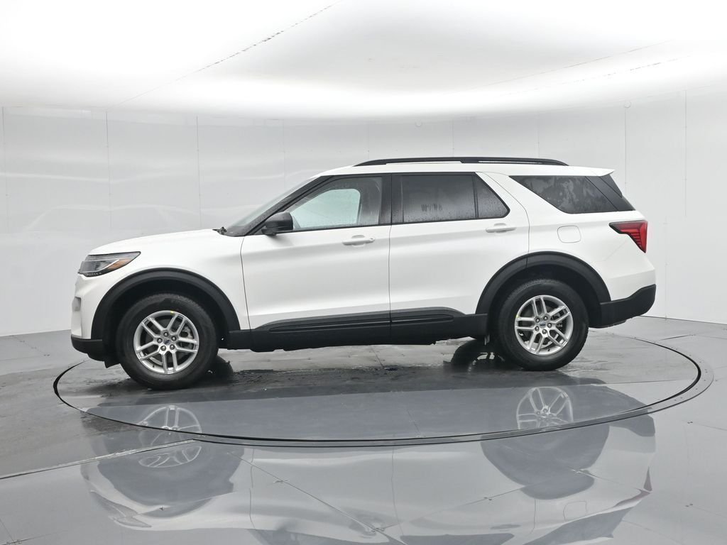 New 2026 Star White Metallic Tri-Coat Ford Active image 60