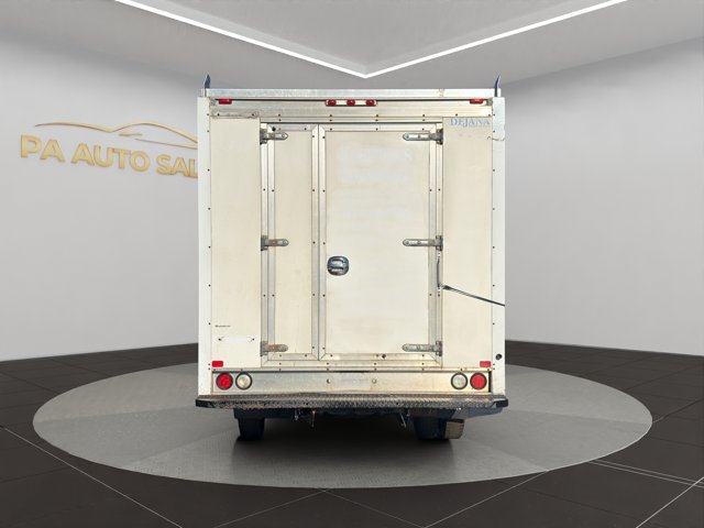 Used 2017 Bright White Clearcoat Ram Tradesman image 6
