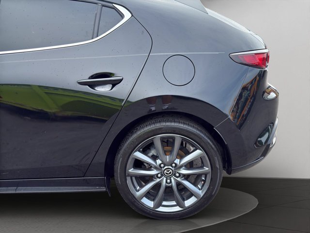 Used 2019 Jet Black Mica Mazda  image 21