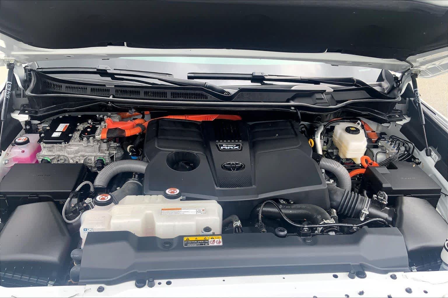 Used 2024 Wind Chill Pearl Toyota Platinum Hybrid image 32