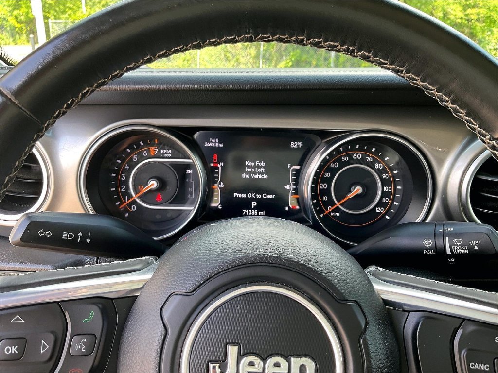 Used 2022 Bright White Clearcoat Jeep Overland image 24