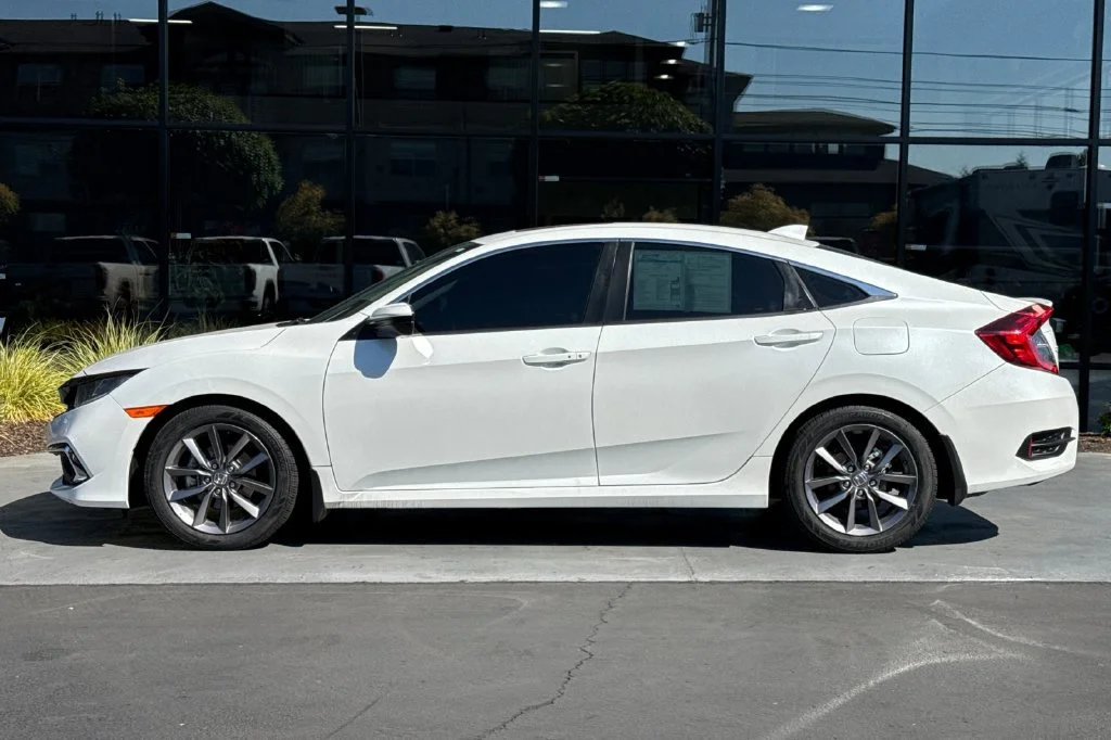 2021 Honda Civic EX-L - Photo 7