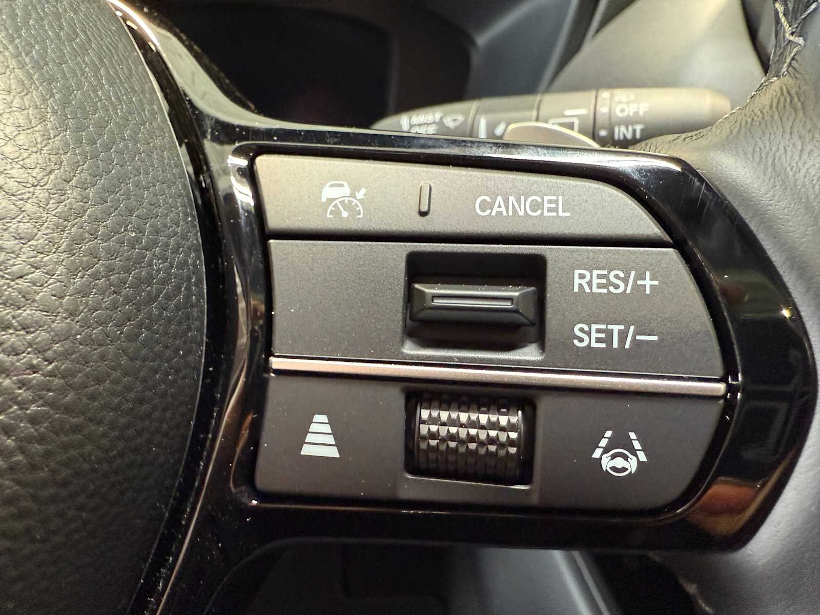 New 2026 Platinum White Pearl Acura  image 17