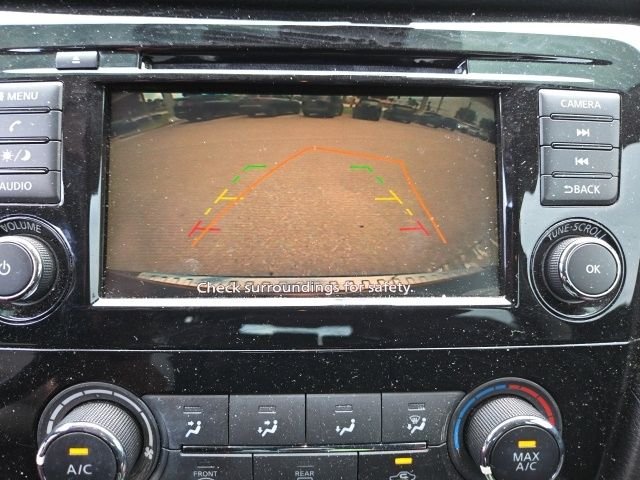 Used 2020 Black Nissan S image 5