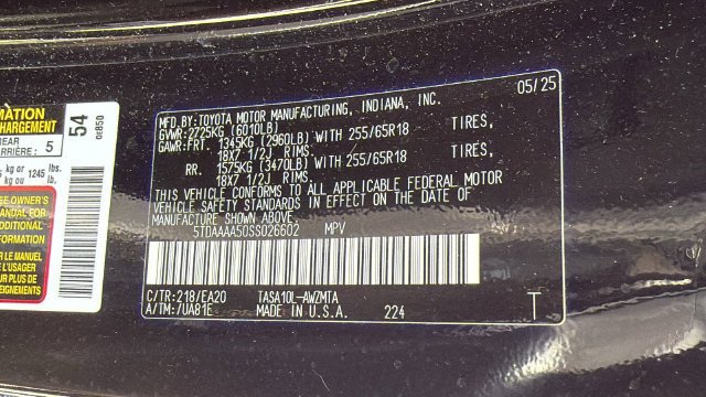 Used 2025 Midnight Black Metallic Toyota XLE image 26