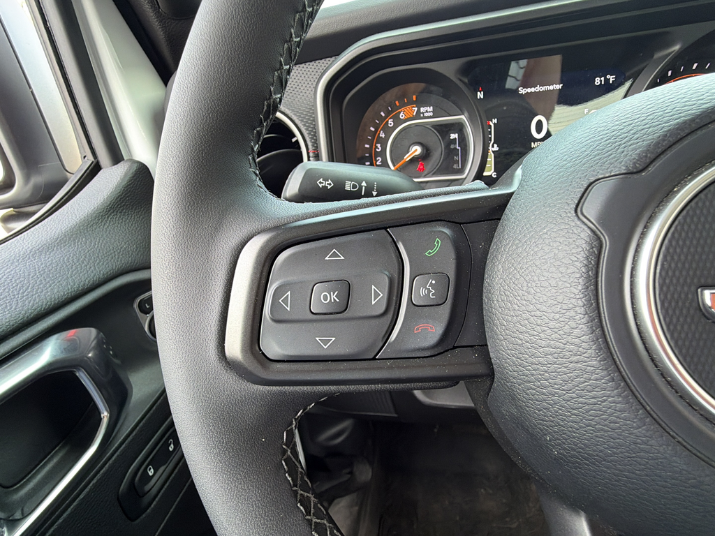 Used 2026 White Jeep Rubicon image 16