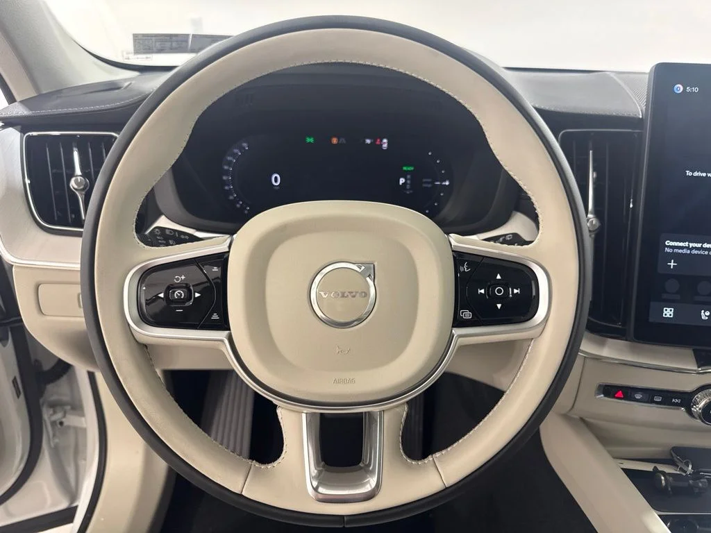 New 2026 Crystal White Volvo T8 Ultra image 11