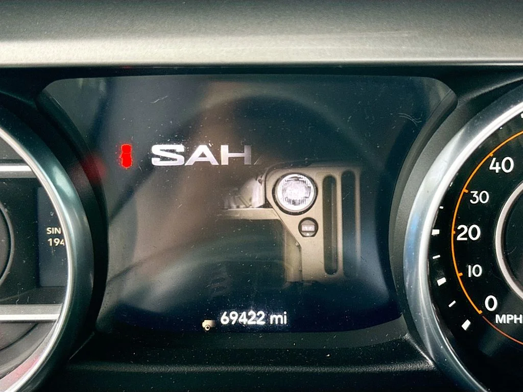 Used 2022 Gray Jeep Unlimited Sahara image 13