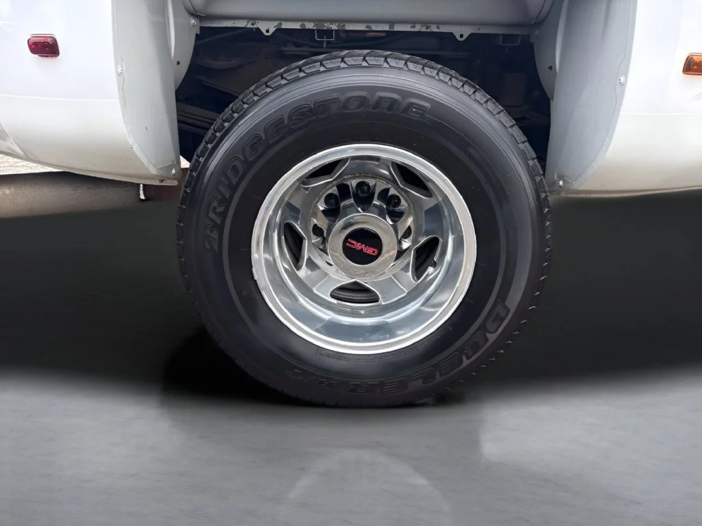Used 2016 SUMMIT WHITE GMC Denali image 36