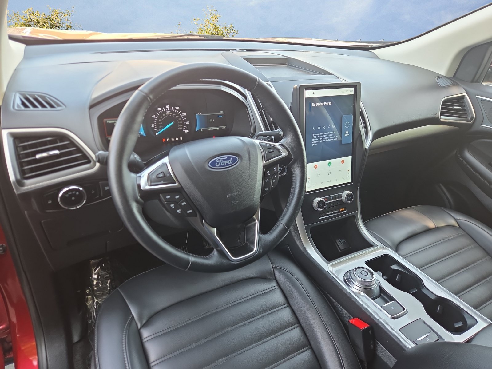 2024 Ford Edge SEL - Photo 10