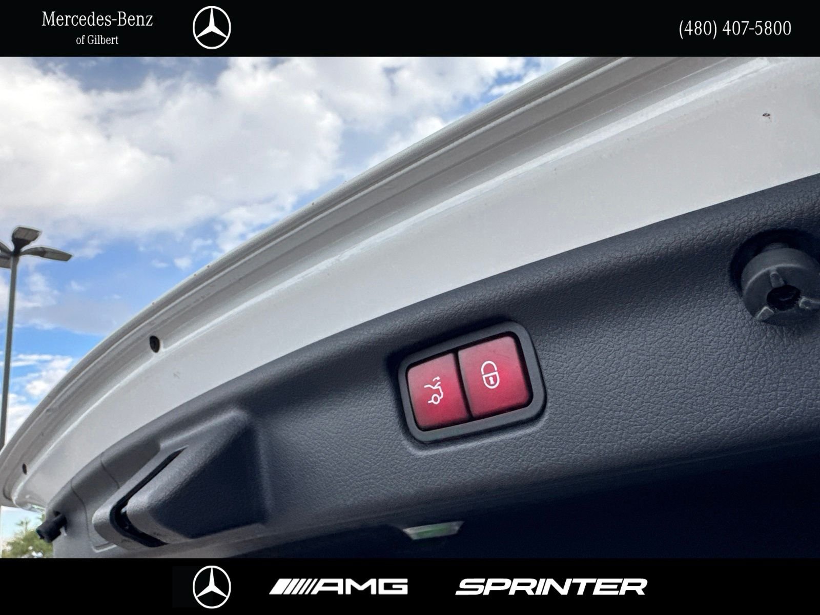 Used 2023  Mercedes-Benz C 300 image 7