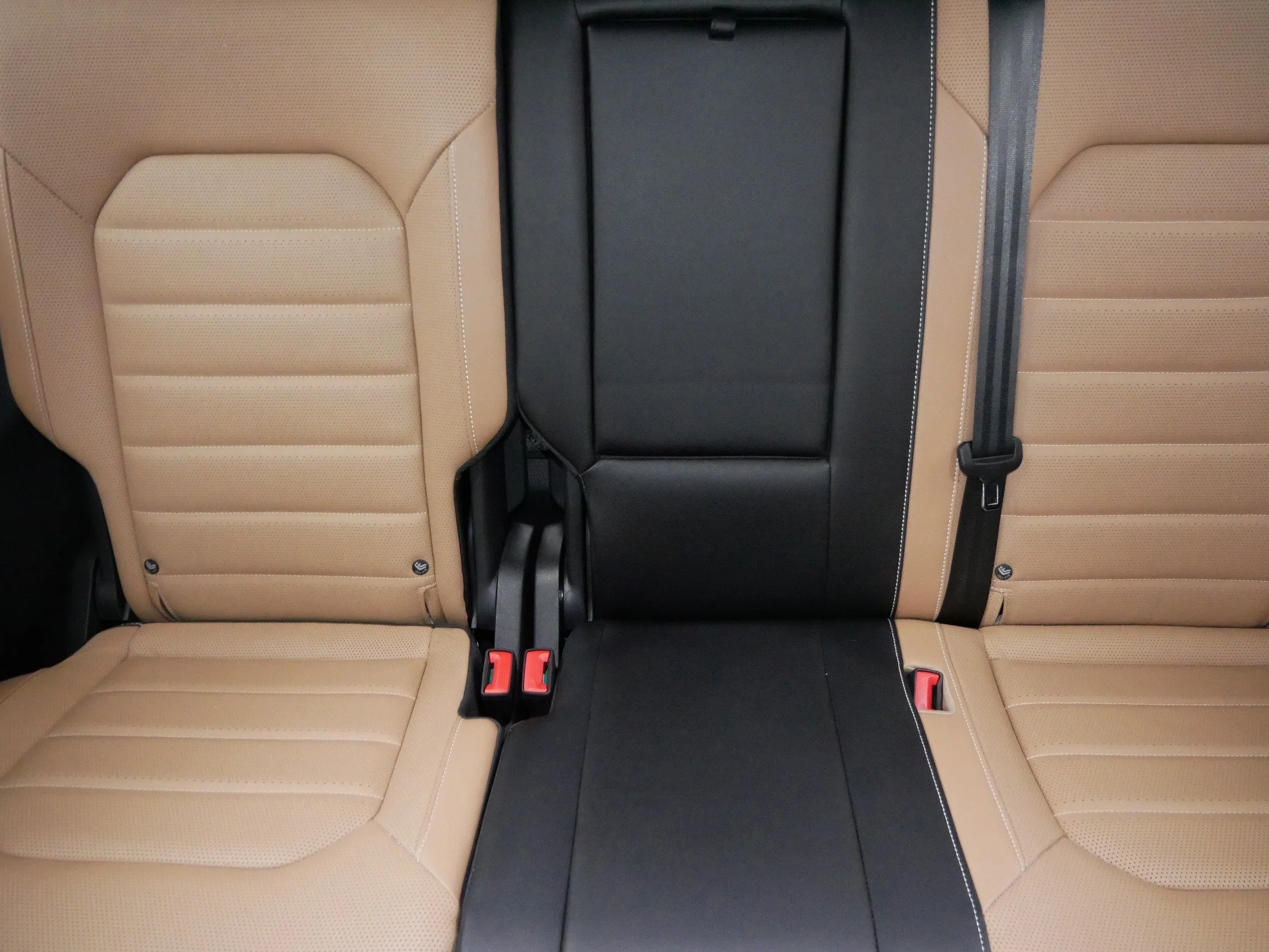2025 Volkswagen Atlas Cross Sport SEL R-LINE - Photo 15