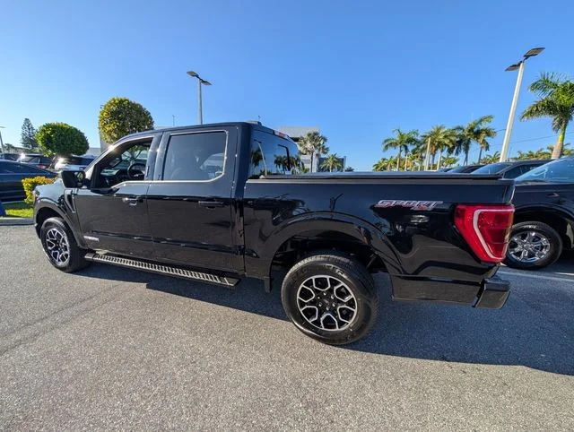 Used 2023 Black Metallic Ford XLT image 12