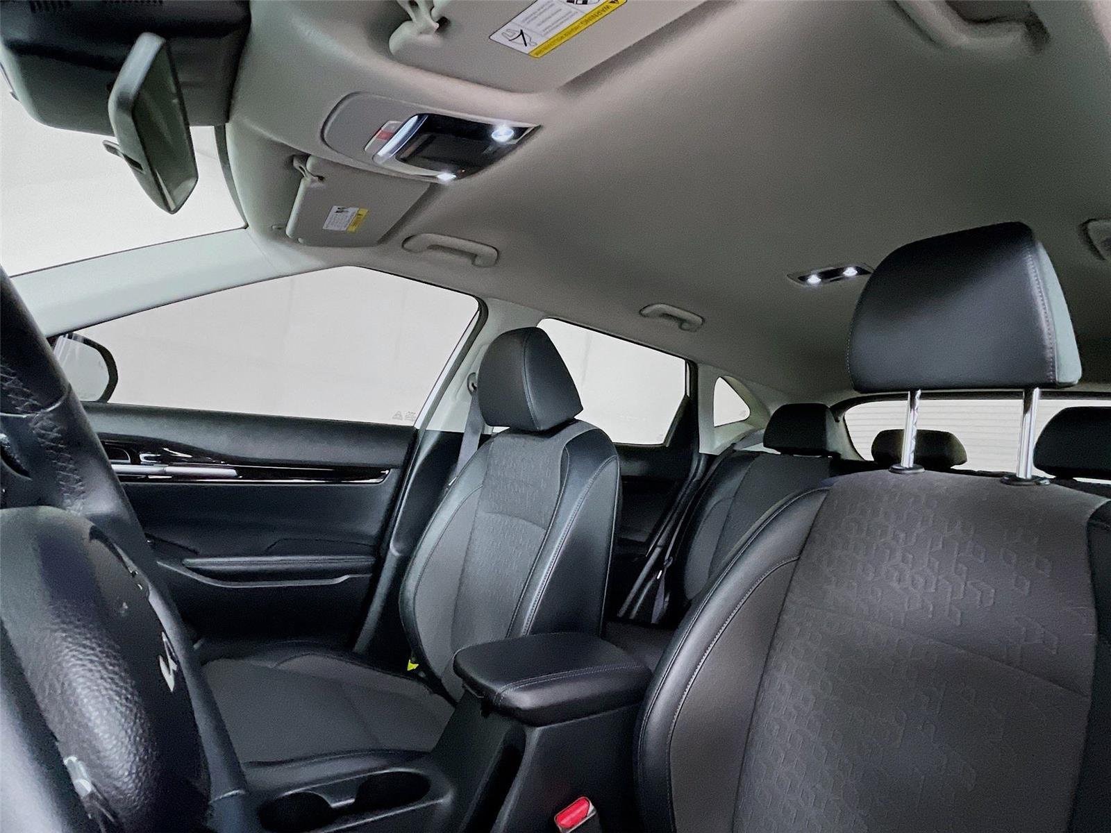 Used 2025 Clear White/Fusion Black Roof Kia S image 13