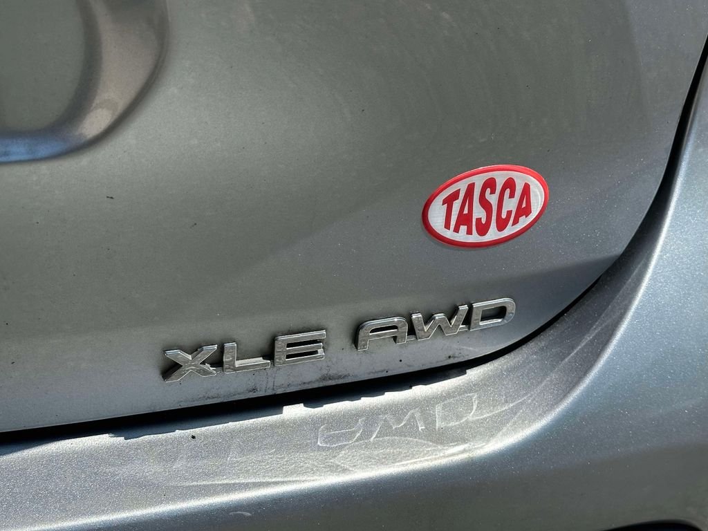 Used 2024 Silver Toyota XLE image 12