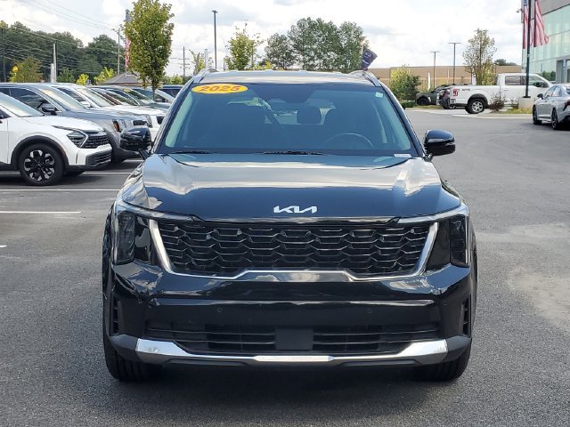 Certified Used 2025 Ebony Black Kia S image 2