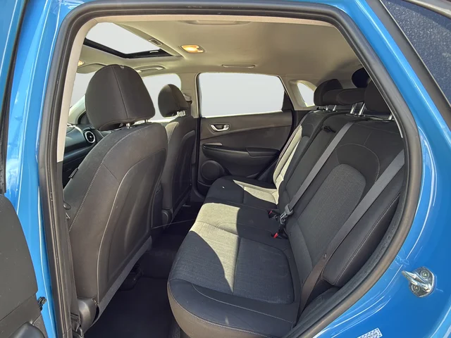 Used 2022 Blue Hyundai SEL image 15