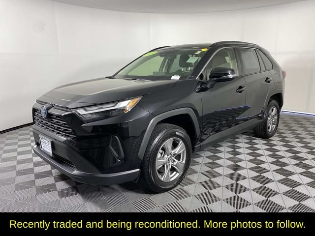 Used 2023 Black Toyota XLE image 4