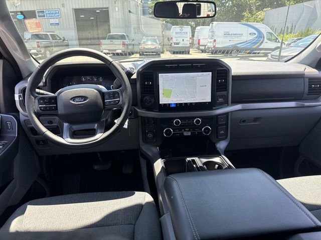 Certified Used 2024 Oxford White Ford XLT image 13
