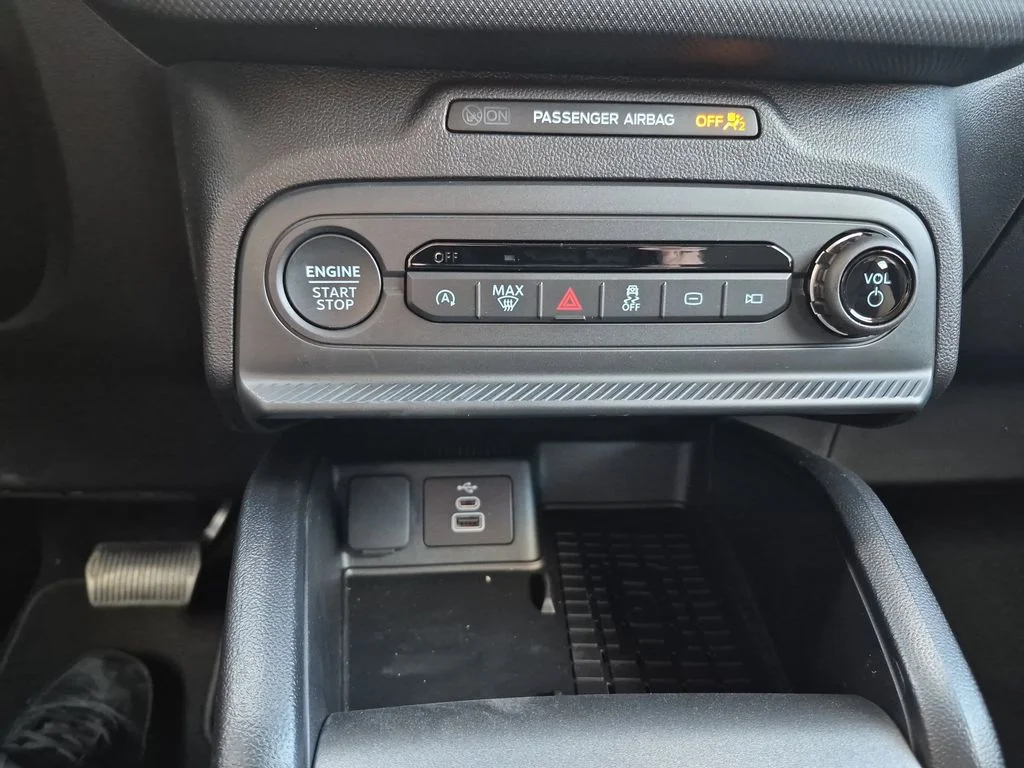 New 2025 Carbonized Gray Metallic Ford Big Bend® image 33