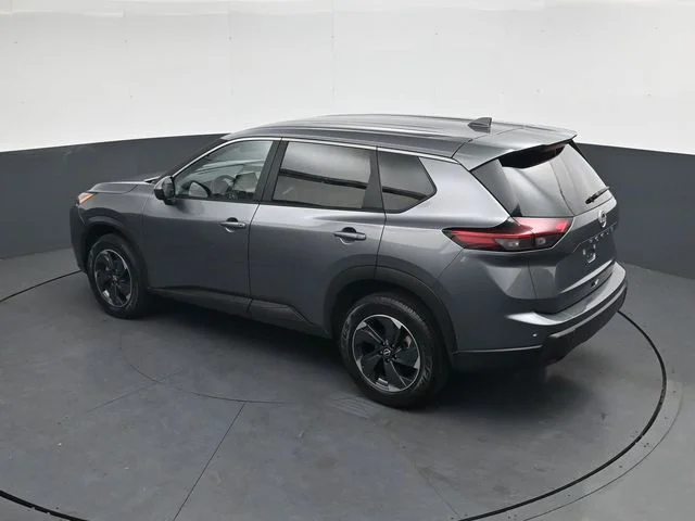 Used 2025 Gray Nissan SV image 26