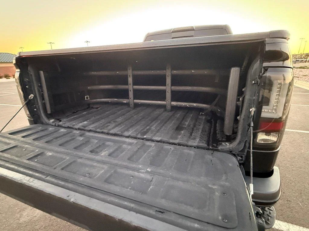 Used 2016 Onyx Black GMC DENALI image 25