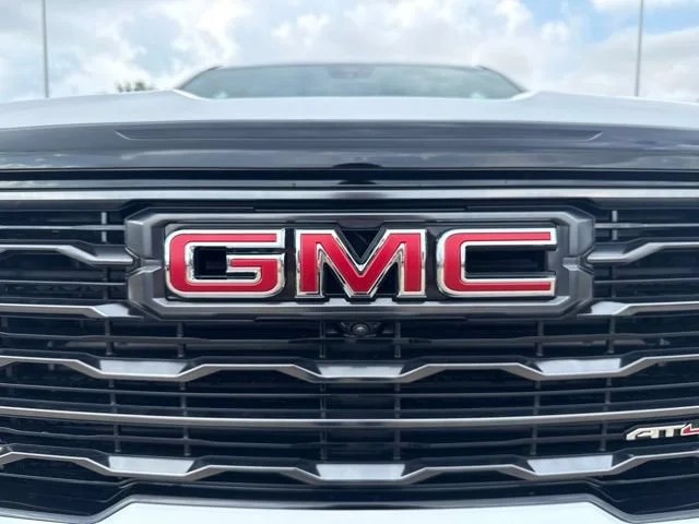 2026 GMC Acadia AT4 - Photo 9