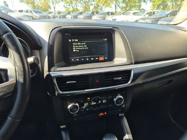 Used 2016 White Mazda Grand Touring image 18
