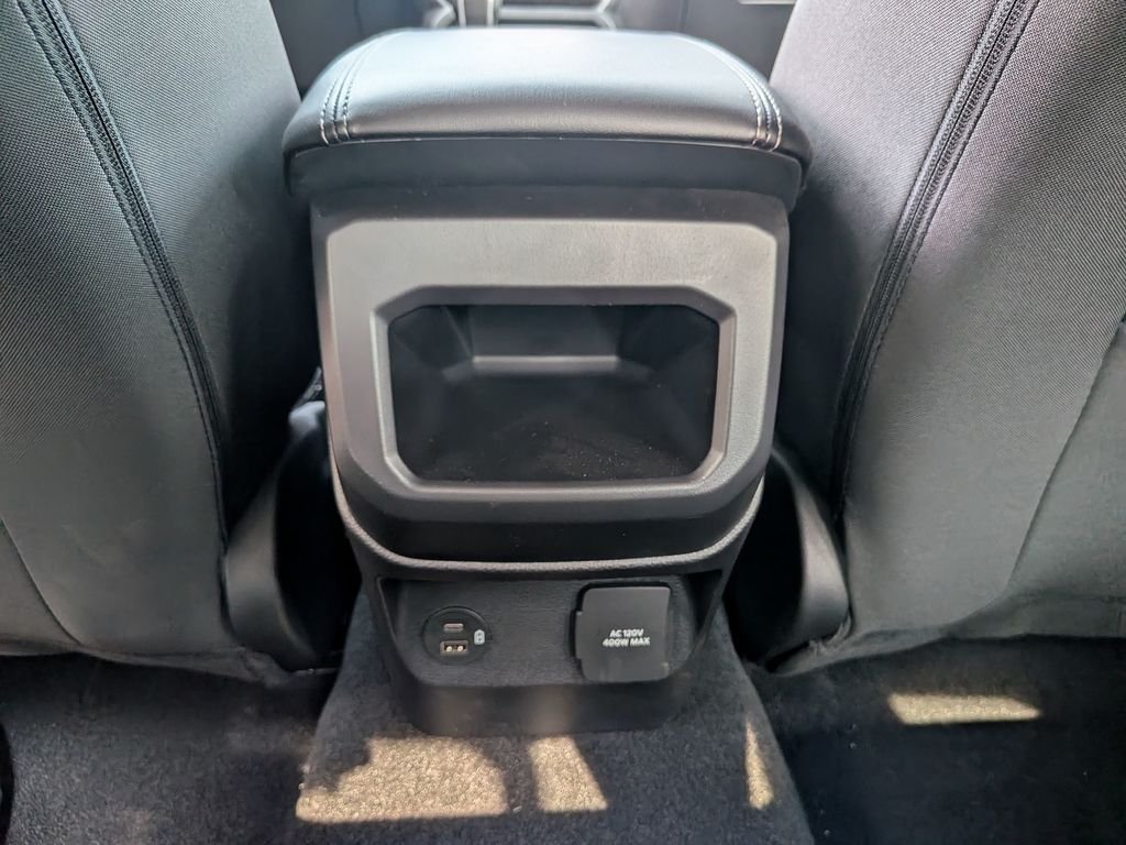 New 2026 Oxford White Ford XLT image 35