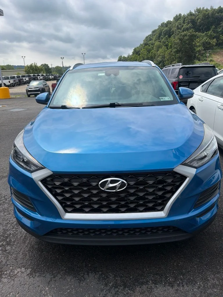 Used 2019 Blue Hyundai Value image 1