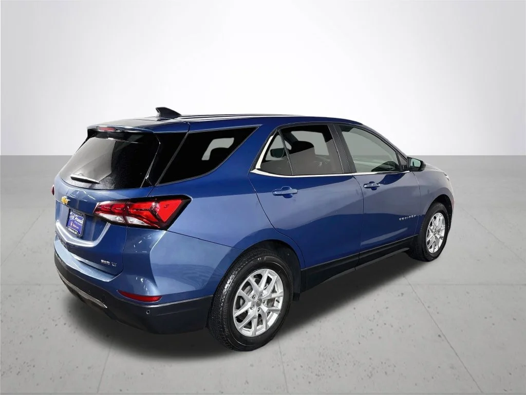 Used 2024 Blue Chevrolet LT image 6