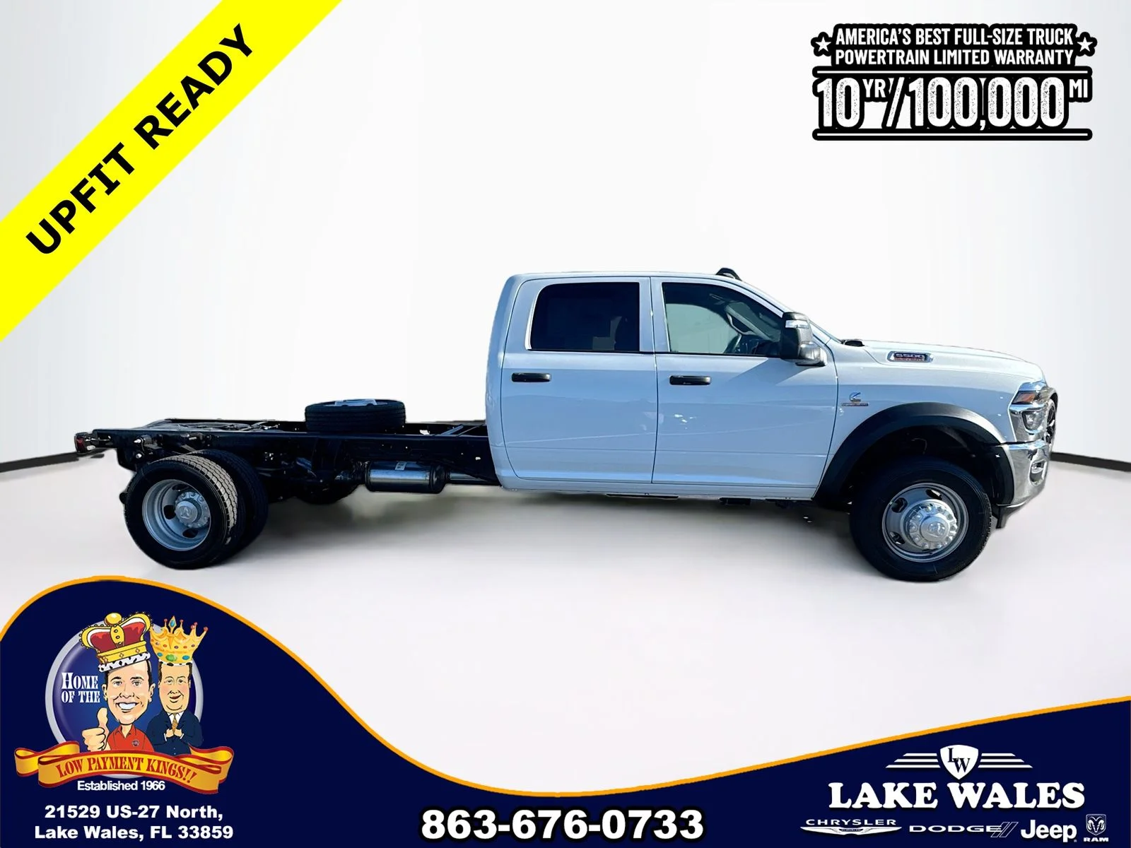 New 2026 Bright White Clear-Coat Exterior Paint RAM TRADESMAN image 7