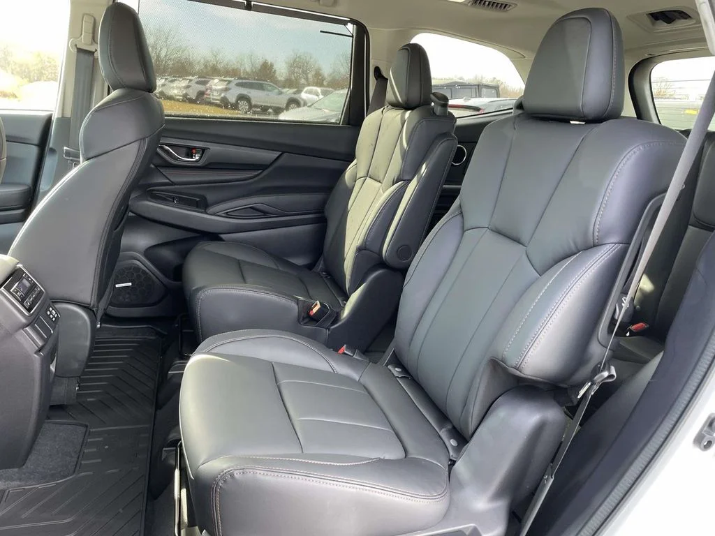 2026 Subaru Ascent Limited Bronze Edition - Photo 4