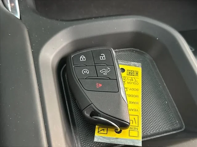 Used 2026  GMC Denali Ultimate image 35