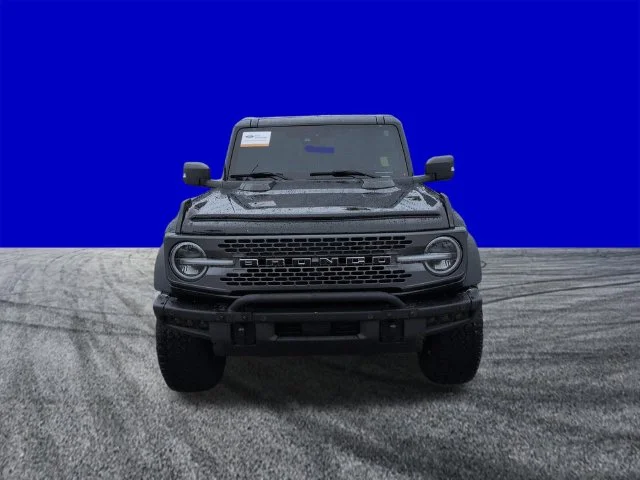 Certified Used 2025 Shadow Black Ford Badlands image 9