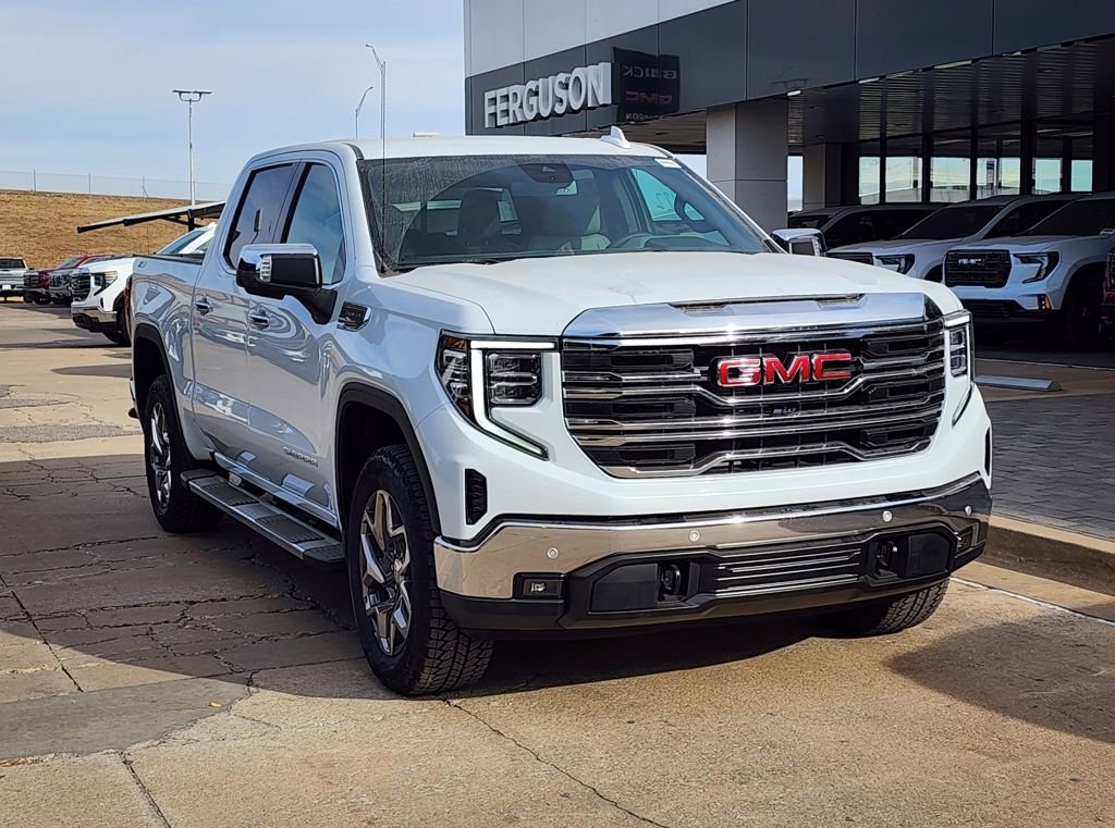 2026 GMC Sierra 1500 SLT - Photo 2